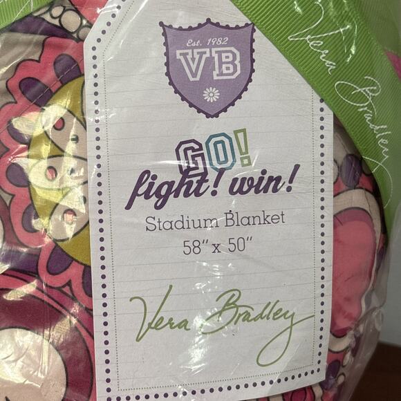 Vera Bradley Paisley Meets Plaid Stadium Blanket 58”x50” NEW - Picture 2 of 7